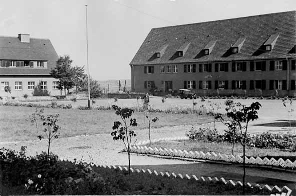 a-03-ehemalige-fliegerschule-1956_
