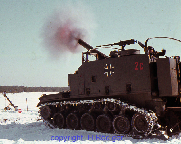 M44 Farbe Fstg HeRö_1 Kopie